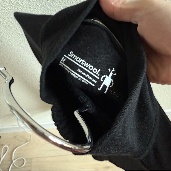 Smartwool Classic Thermal Merino 1/4 Zip base layer top Size Medium - Picture 8 of 9